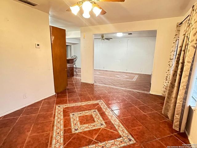 4922 Hemphill, San Antonio, TX 78228