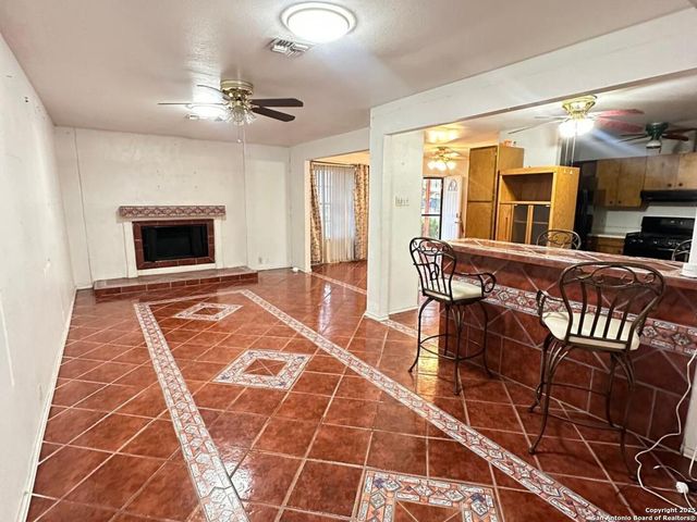 4922 Hemphill, San Antonio, TX 78228