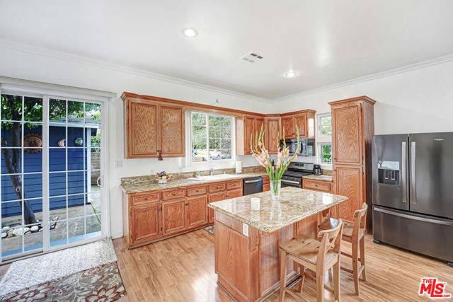 829 N Avenue 53, Los Angeles, CA 90042