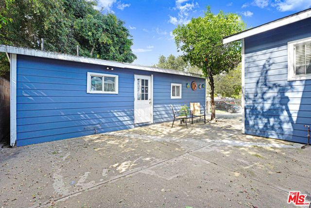 829 N Avenue 53, Los Angeles, CA 90042