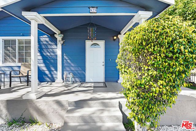 829 N Avenue 53, Los Angeles, CA 90042