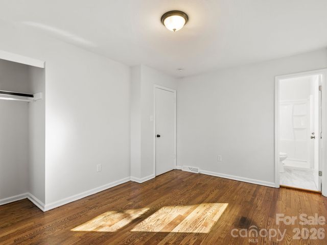 51 West Chapel Road, Asheville, NC 28803