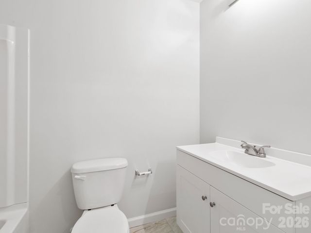 51 West Chapel Road, Asheville, NC 28803