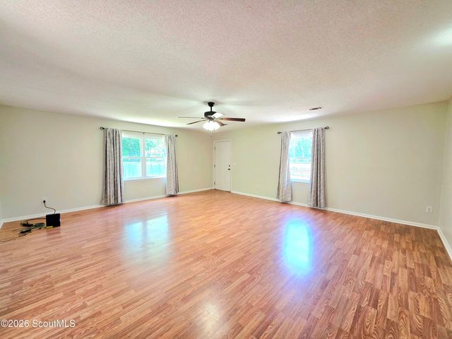 904 Orchard Lane, Waycross, GA 31501