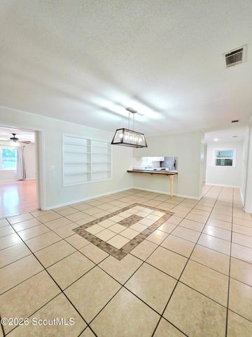 904 Orchard Lane, Waycross, GA 31501