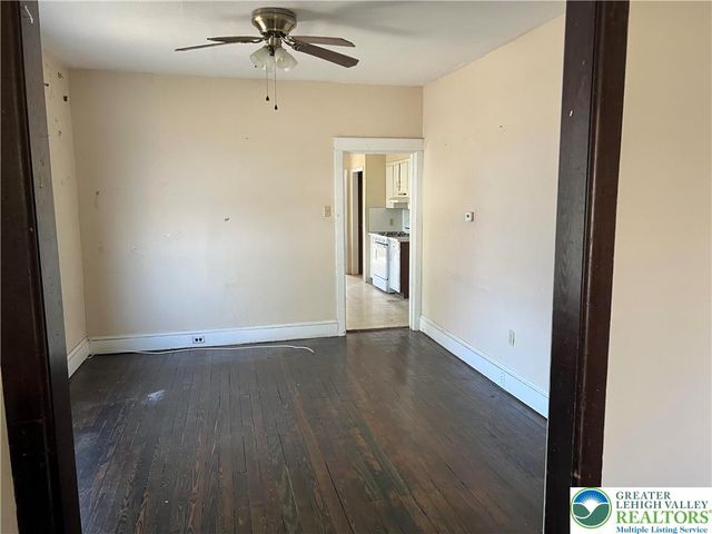 744 8th Avenue, Bethlehem City, PA 18018