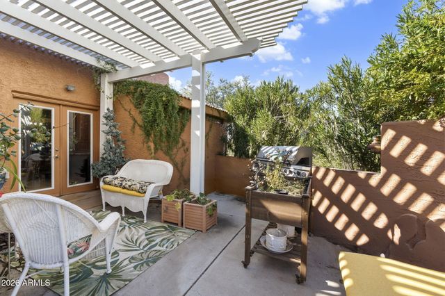 8018 E VISTA BONITA Drive, Scottsdale, AZ 85255