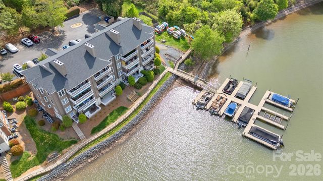 7340 Lakefront Drive 11, Charlotte, NC 28278
