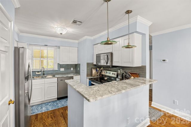 7340 Lakefront Drive 11, Charlotte, NC 28278