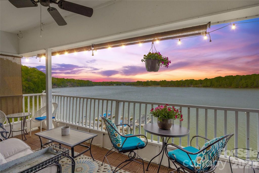 7340 Lakefront Drive 11, Charlotte, NC 28278