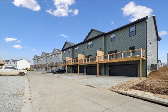 4713 Preston Lane, Iowa City, IA 52246