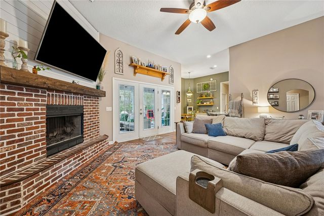 424 Misty Harbor Blvd, Woodbine, GA 31569