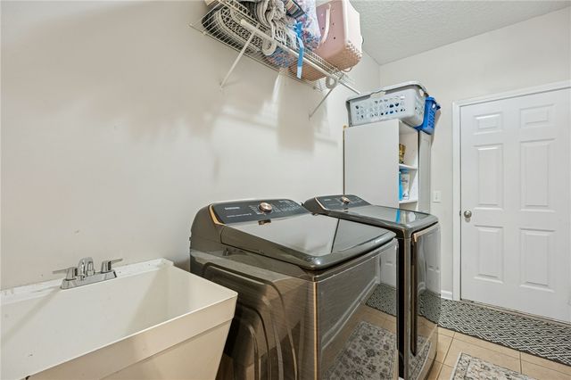 424 Misty Harbor Blvd, Woodbine, GA 31569