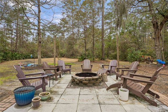 424 Misty Harbor Blvd, Woodbine, GA 31569