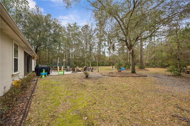 424 Misty Harbor Blvd, Woodbine, GA 31569