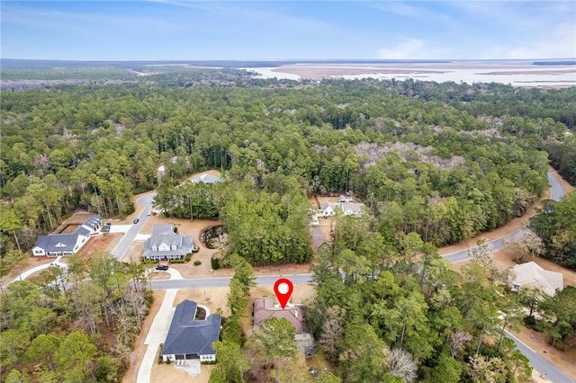 424 Misty Harbor Blvd, Woodbine, GA 31569