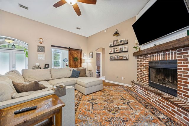 424 Misty Harbor Blvd, Woodbine, GA 31569