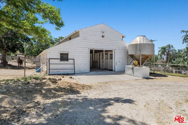 31008 Pine Canyon Road, Lake Hughes, CA 93532