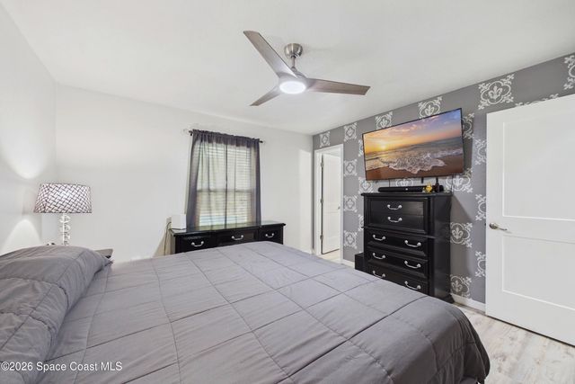 838 Cynthia Street SE, Palm Bay, FL 32909
