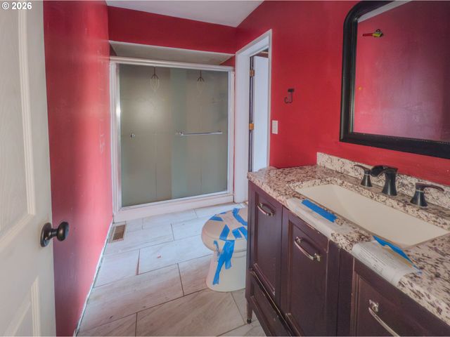 17610 Nw ROLLING HILL Ln, Beaverton, OR 97006