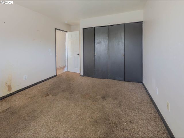 17610 Nw ROLLING HILL Ln, Beaverton, OR 97006