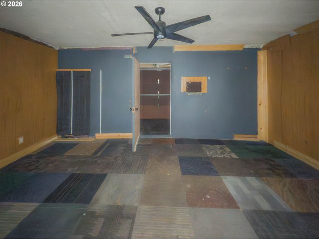 17610 Nw ROLLING HILL Ln, Beaverton, OR 97006