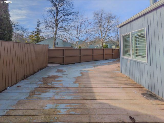 17610 Nw ROLLING HILL Ln, Beaverton, OR 97006