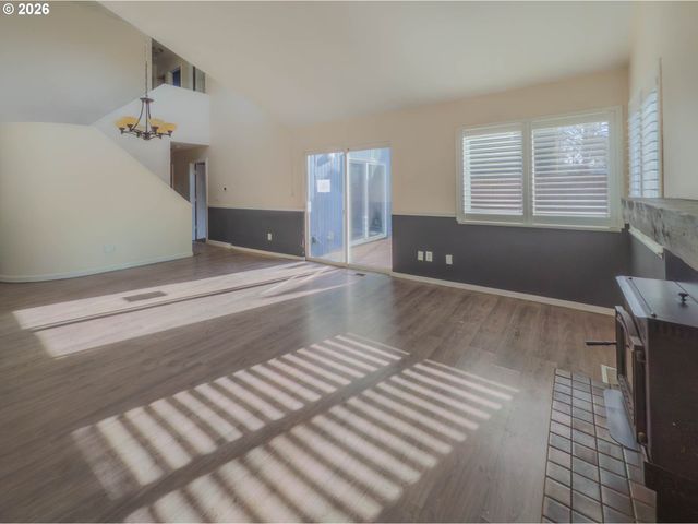 17610 Nw ROLLING HILL Ln, Beaverton, OR 97006