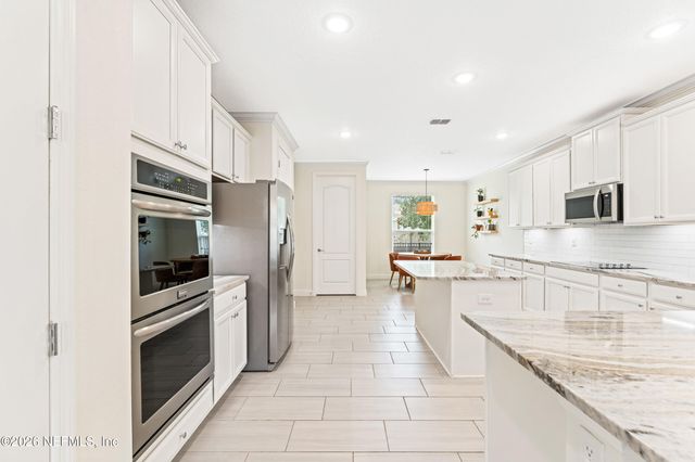 4668 MARILYN ANNE Drive, Jacksonville, FL 32257
