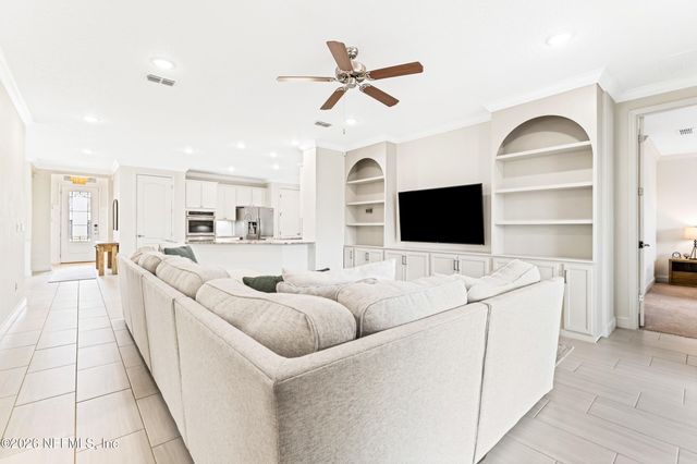 4668 MARILYN ANNE Drive, Jacksonville, FL 32257