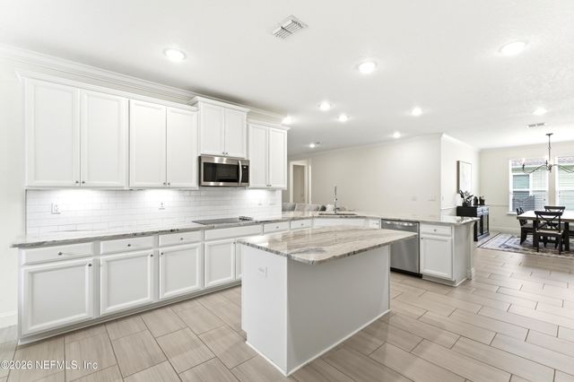 4668 MARILYN ANNE Drive, Jacksonville, FL 32257