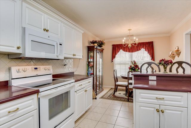 561 Waycross Drive, Warrenville, SC 29851