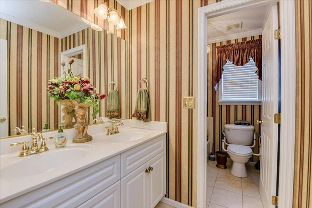 561 Waycross Drive, Warrenville, SC 29851