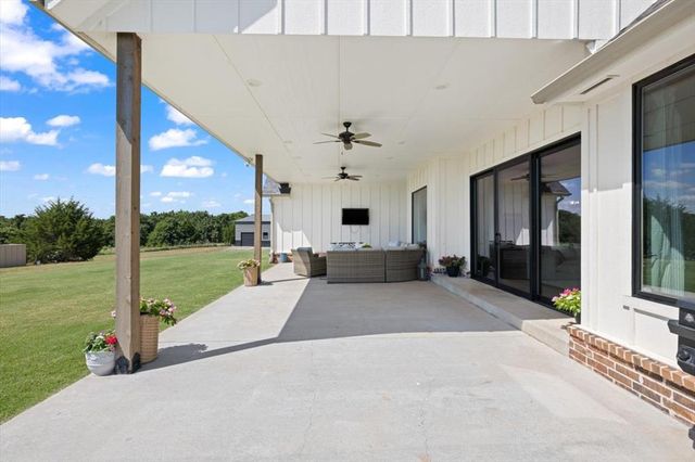 2548 S Sara Avenue, Blanchard, OK 73010