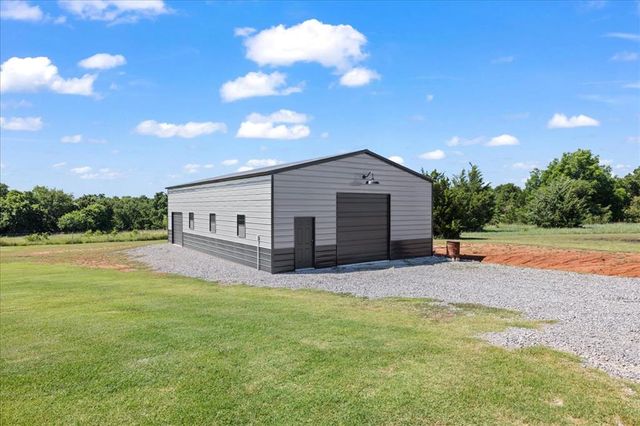 2548 S Sara Avenue, Blanchard, OK 73010