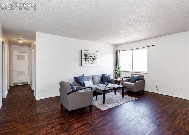 1708 Sawyer Way 277, Colorado Springs, CO 80915