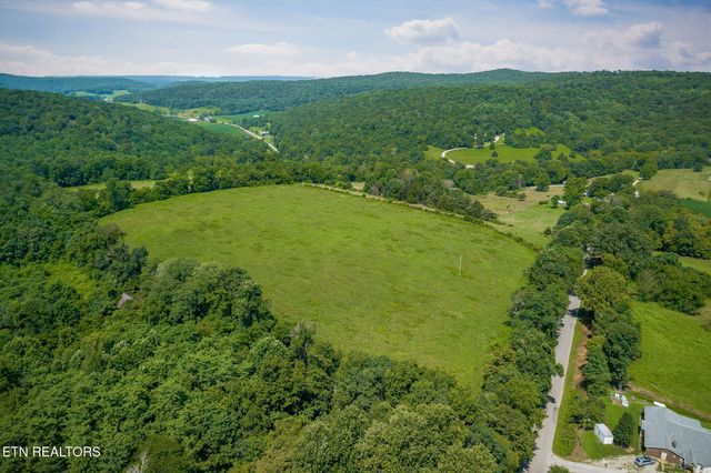 3908 Lost Creek Rd, Sparta, TN 38583