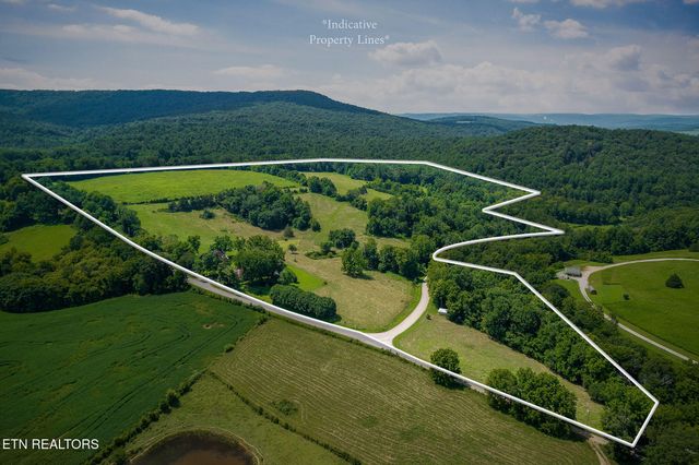 3908 Lost Creek Rd, Sparta, TN 38583