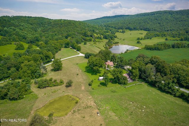 3908 Lost Creek Rd, Sparta, TN 38583