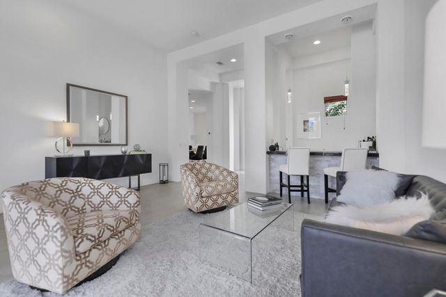 267 Loch Lomond Road, Rancho Mirage, CA 92270