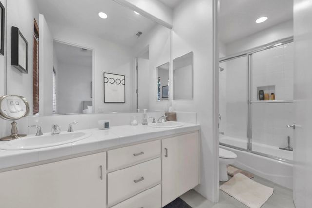 267 Loch Lomond Road, Rancho Mirage, CA 92270