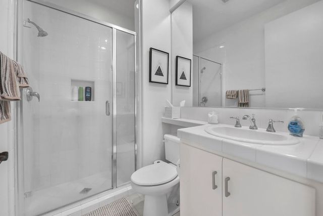 267 Loch Lomond Road, Rancho Mirage, CA 92270