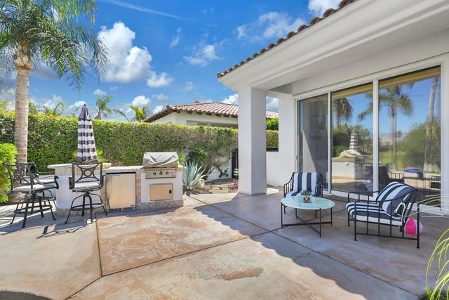 267 Loch Lomond Road, Rancho Mirage, CA 92270