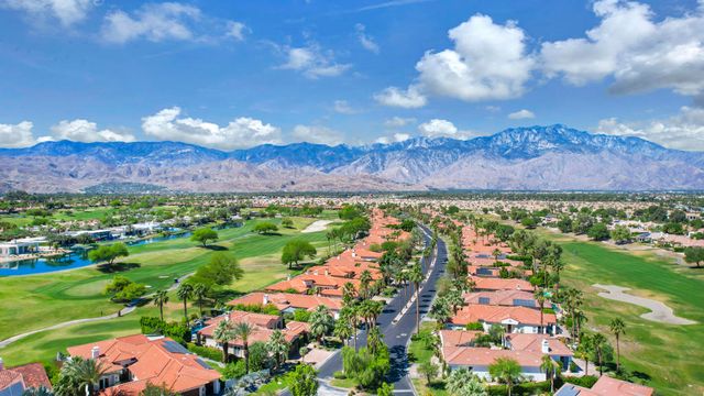 267 Loch Lomond Road, Rancho Mirage, CA 92270
