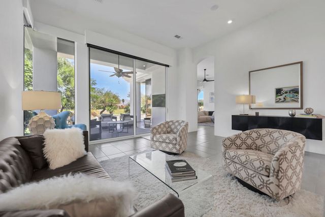 267 Loch Lomond Road, Rancho Mirage, CA 92270