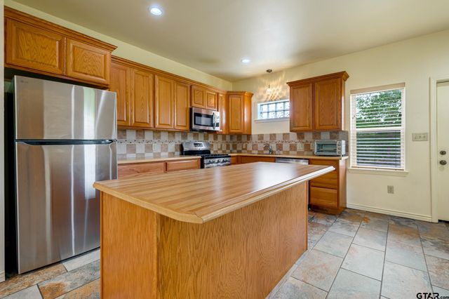 531 CR 3501, Cuney, TX 75759