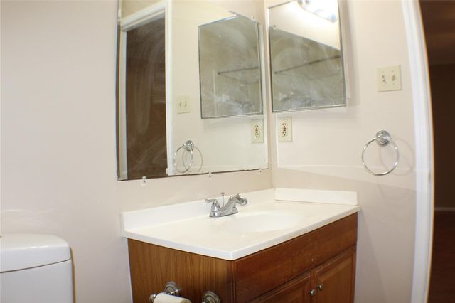 9700 Leawood Boulevard 1713, Houston, TX 77099