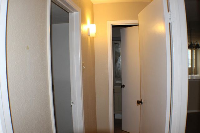 9700 Leawood Boulevard 1713, Houston, TX 77099