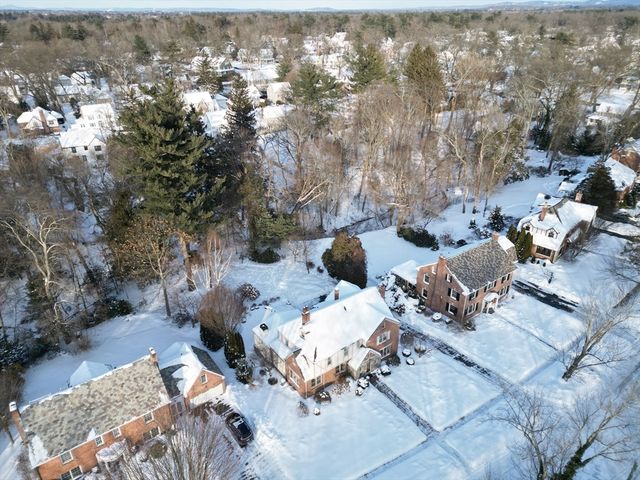 58 Englewood Road, Longmeadow, MA 01106
