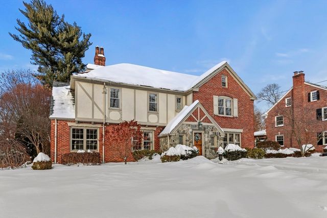 58 Englewood Road, Longmeadow, MA 01106